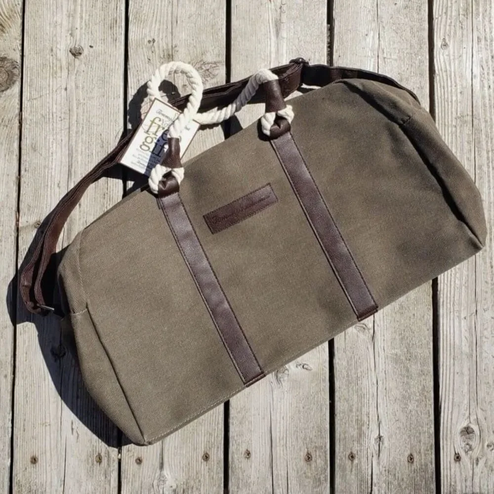 Tommy Bahamas Men’s travel duffle bag